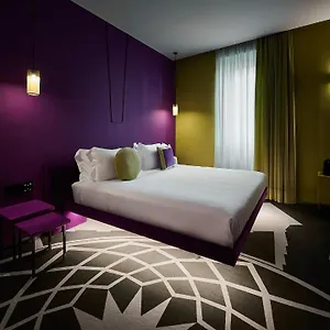 Mytale Creative Academy Otel