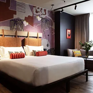 Mercure Cinecitta Szálloda