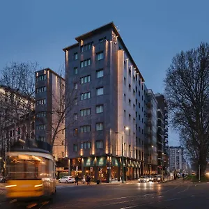 Windsor 4*, Milano İtalya