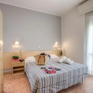 Nautico 3*, Cattolica Italia