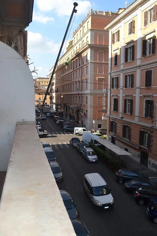 Bloom Apartment By La Griffe Roma 2*,